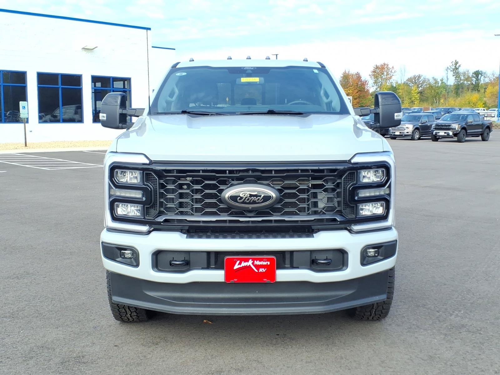 Certified 2026 Ford F250 Lariat w/ Black Appearance Package AWD/4WD image 9