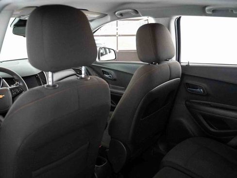 Used 2020 Chevrolet Trax LS w/ LPO, Protection Package image 29