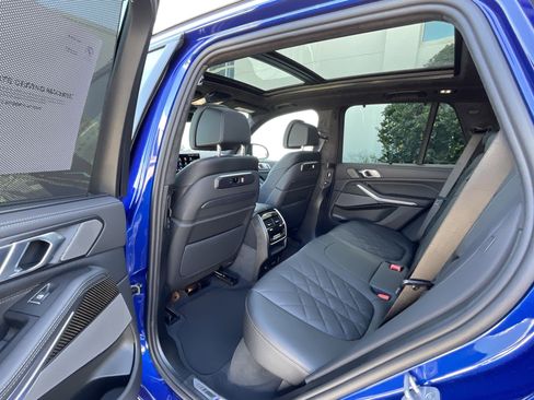 New 2026 BMW X5 M60i image 24