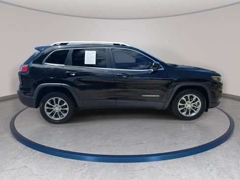 Used 2021 Jeep Cherokee Latitude Lux FWD image 4