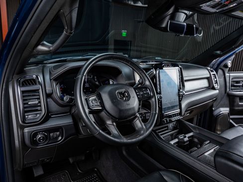 Used 2024 RAM 2500 Limited image 16