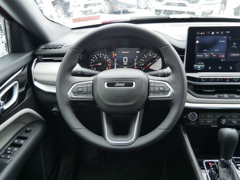 New 2026 Jeep Compass Limited image 11