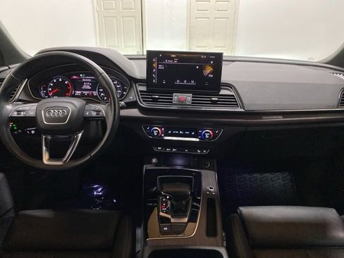 Used 2023 Audi Q5 2.0T Premium image 11