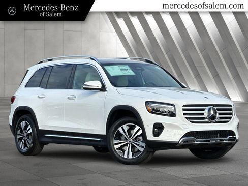 New 2026 Mercedes-Benz GLB 250 4MATIC image 1