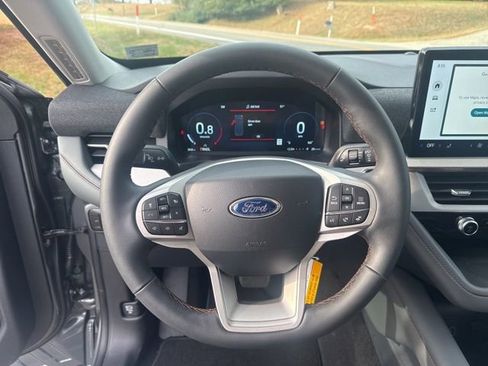 New 2026 Ford Explorer Active image 18