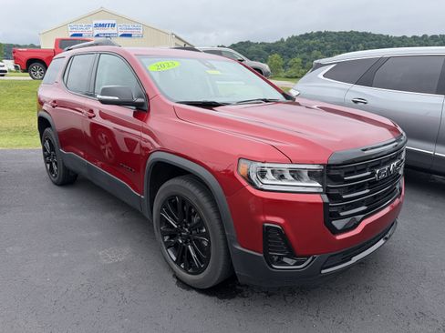 Used 2023 GMC Acadia SLT w/ Elevation Edition AWD/4WD image 2