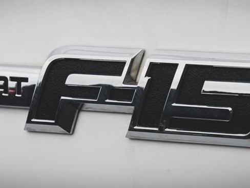 Used 2012 Ford F150 Lariat w/ Lariat Chrome Pkg image 19