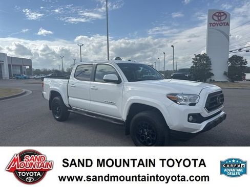 Used 2021 Toyota Tacoma SR5 image 1