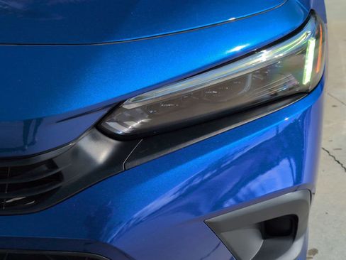 Used 2023 Honda Civic Sport image 10