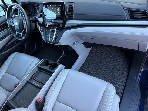 Used 2023 Honda Odyssey EX-L image 22