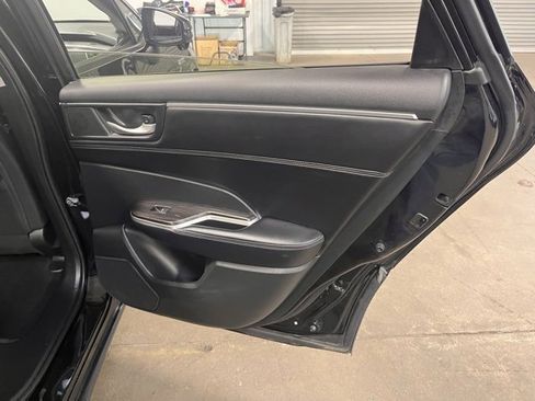 Used 2020 Honda Clarity Plug-In Hybrid image 15