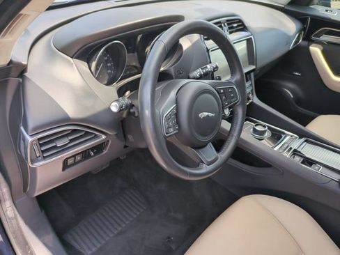 Used 2020 Jaguar F-PACE Premium AWD/4WD image 7