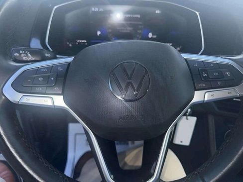 Used 2024 Volkswagen Jetta S image 8