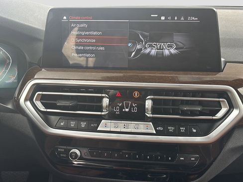 Used 2024 BMW X3 sDrive30i w/ Convenience Package RWD image 16