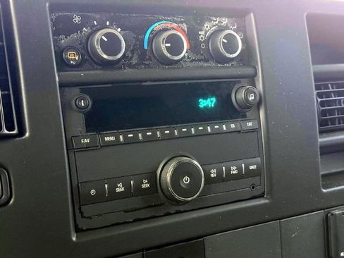 Used 2024 Chevrolet Express 2500 w/ Driver Convenience Package RWD image 23