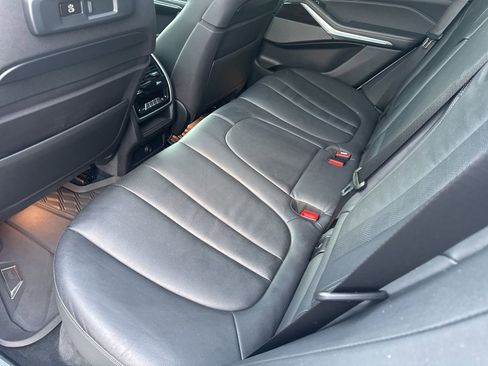 Used 2019 BMW X5 xDrive40i w/ M Sport Package image 46