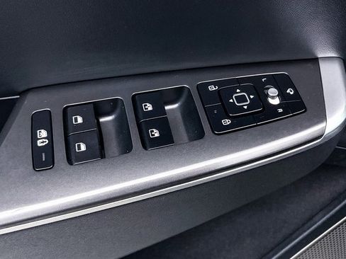 Used 2022 Kia EV6 Wind image 20