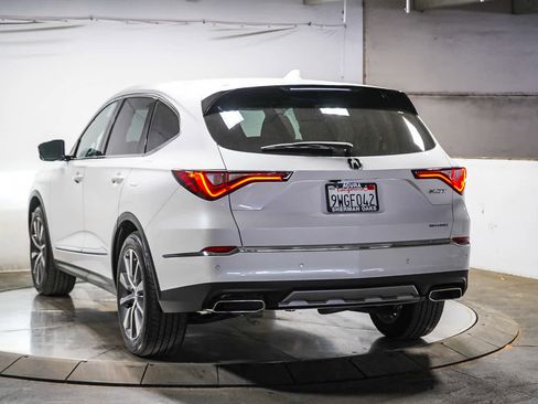 Used 2025 Acura MDX SH-AWD w/ Technology Package image 10