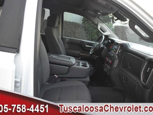 Used 2019 Chevrolet Silverado 1500 LT w/ Convenience Package image 21