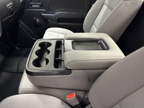 Used 2018 Chevrolet Silverado 1500 W/T w/ Chrome Bumper Package image 15