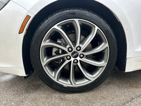 Used 2019 Lincoln MKZ Reserve w/ Reserve Plus Package image 7