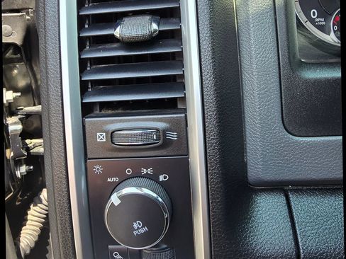 Used 2017 RAM 2500 Big Horn AWD/4WD image 25