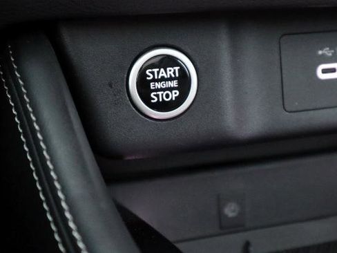 Certified 2023 Nissan Rogue Platinum w/ Platinum Premium Package image 26