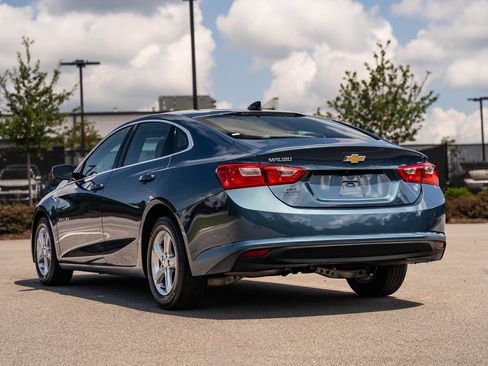 Used 2024 Chevrolet Malibu LS w/ Driver Confidence Package FWD image 5