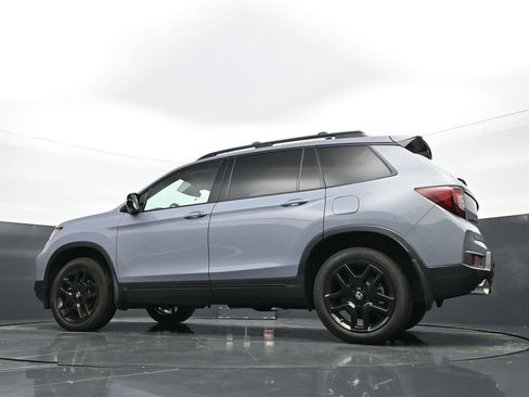Used 2025 Honda Passport Black Edition image 21