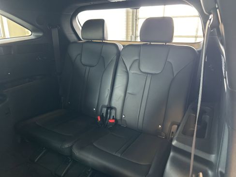 Used 2025 Kia Sorento SX Prestige image 15