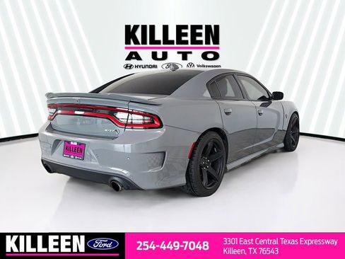 Used 2019 Dodge Charger SRT Hellcat w/ Navigation & Travel Group RWD image 8