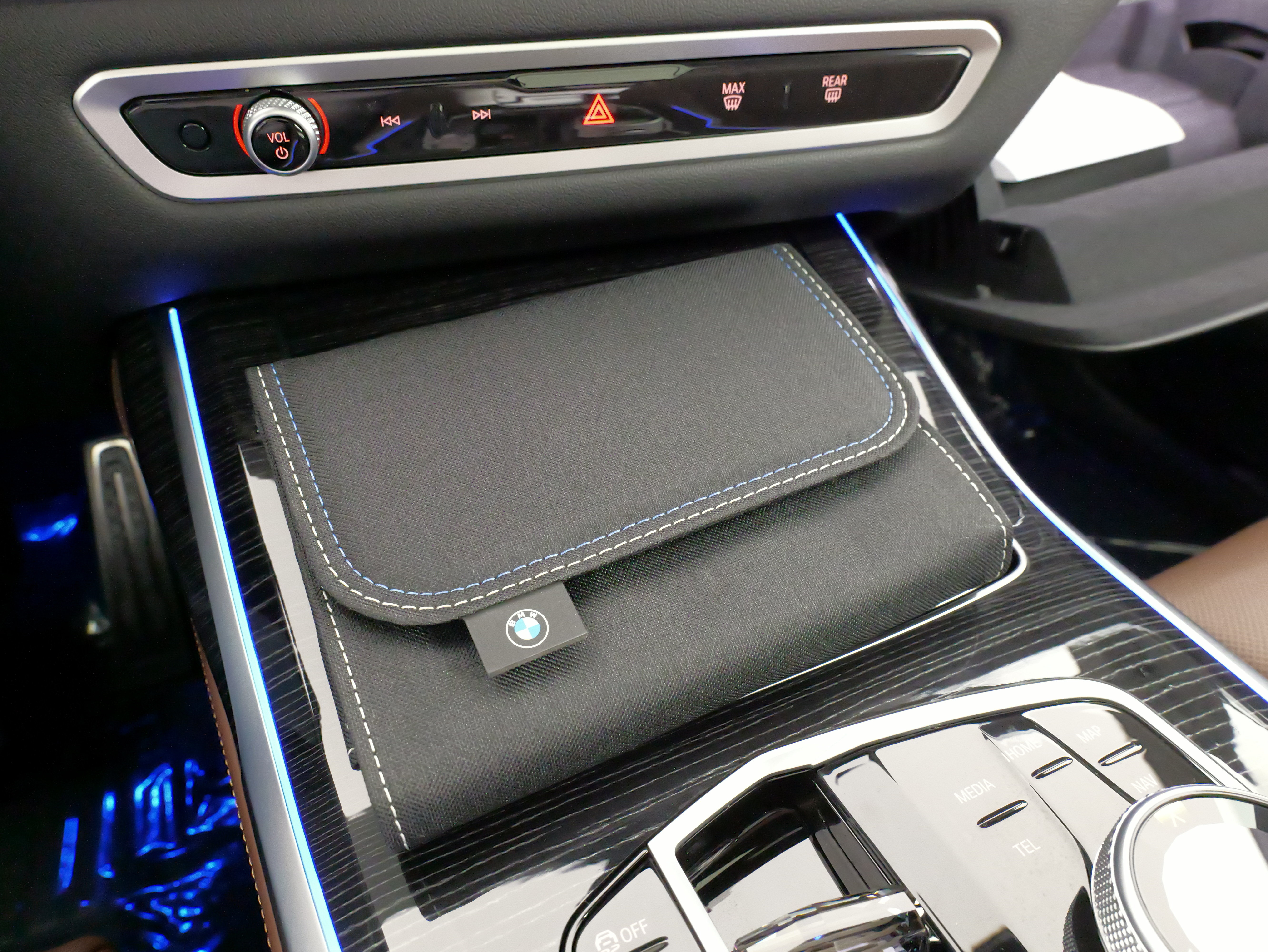 Used 2026 BMW X7 M60i AWD/4WD image 69
