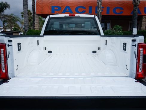 Used 2024 Ford F250 XL w/ STX Appearance Package AWD/4WD image 8