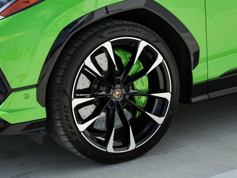 Used 2024 Lamborghini Urus S AWD/4WD image 34