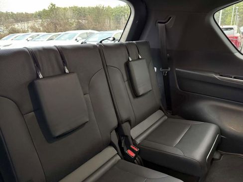 Used 2023 Lexus LX 600 Premium w/ Mark Levinson image 18