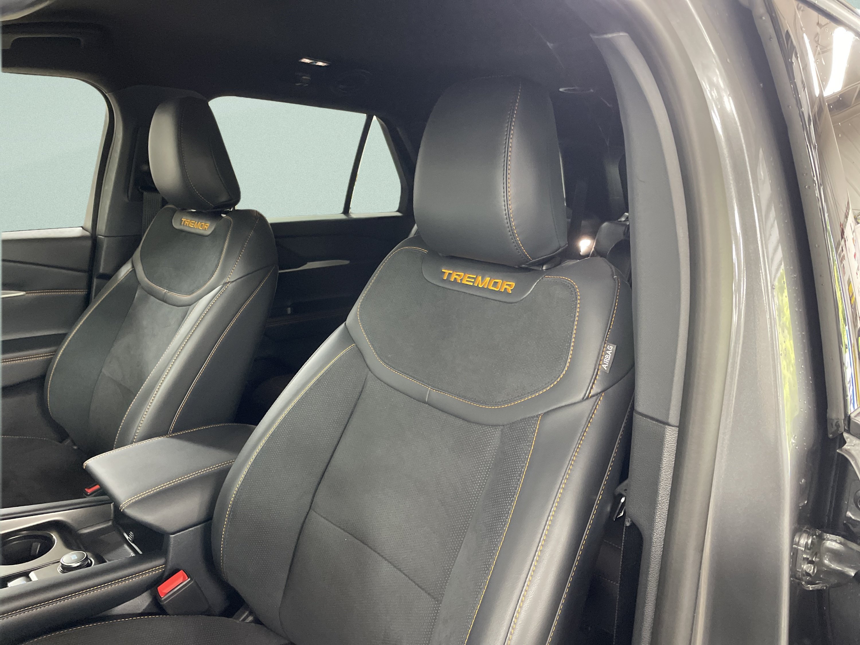 Used 2026 Ford Explorer Tremor AWD/4WD image 16