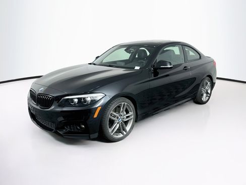 Used 2018 BMW 230i Coupe RWD image 3