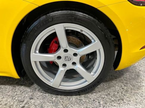 Used 2020 Porsche 718 Cayman S image 33