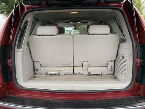 Used 2011 Chevrolet Tahoe LTZ AWD/4WD image 35
