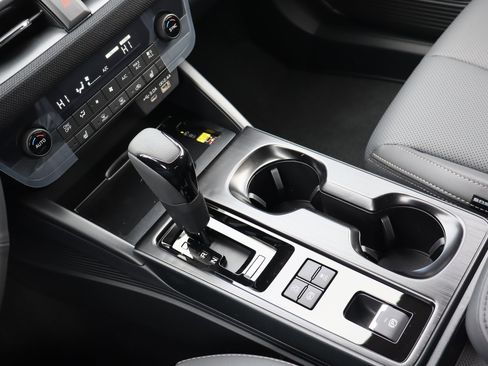 New 2026 Subaru Outback Limited image 15