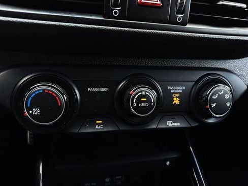 Used 2020 Kia Forte GT-Line w/ GT-Line Premium Package image 29