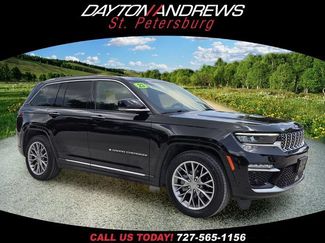 Certified 2023 Jeep Grand Cherokee Summit w/ Luxury Tech Group V AWD/4WD video 1