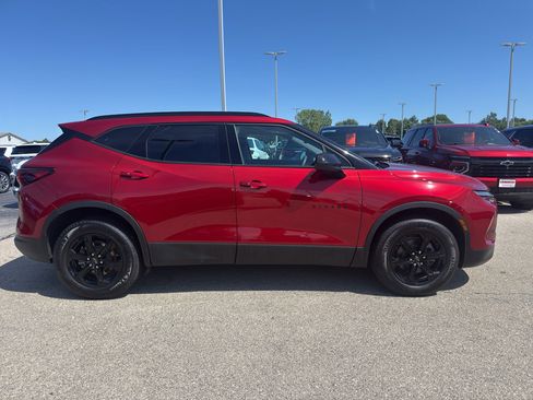 Certified 2023 Chevrolet Blazer LT w/ Convenience Package AWD/4WD image 4