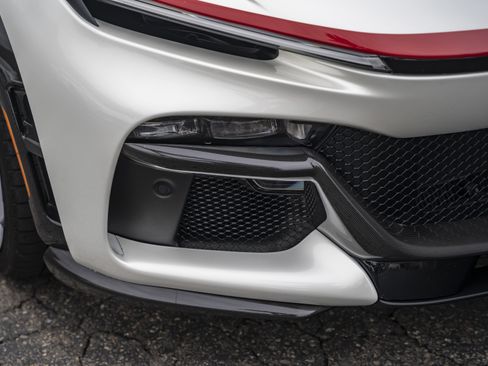 Certified 2024 Ferrari Purosangue AWD image 19