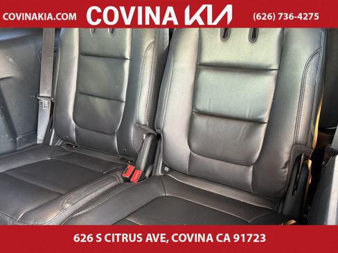 Used 2018 Ford Explorer XLT w/ Equipment Group 202A image 31