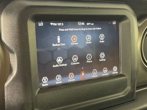 Used 2019 Jeep Wrangler Unlimited Sport S AWD/4WD image 19
