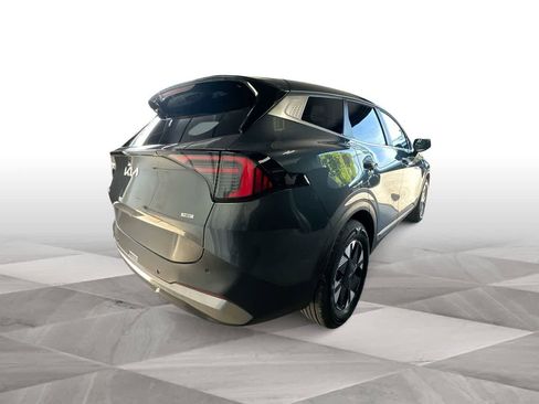 Used 2026 Kia Sportage LX FWD image 8