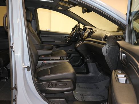 Used 2024 Honda Odyssey Sport image 21