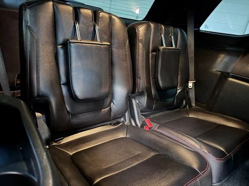 Used 2017 Ford Explorer Sport image 18