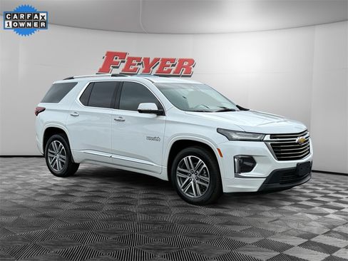 Used 2023 Chevrolet Traverse High Country image 7